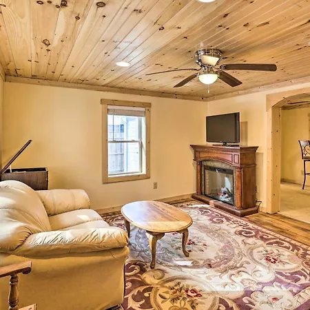 Quaint Appalachian Getaway About 2 Mi To Boone! Exterior photo