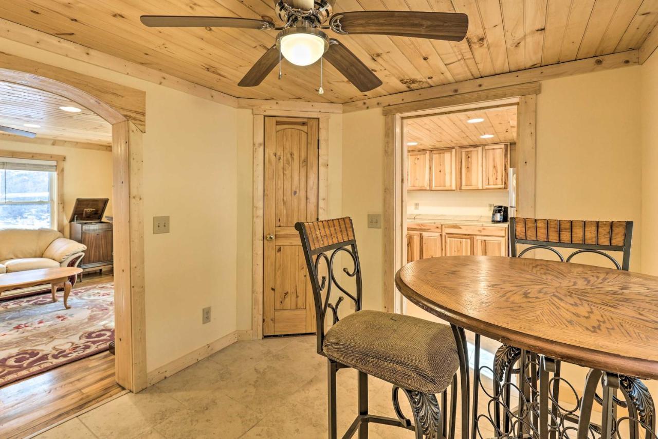 Quaint Appalachian Getaway About 2 Mi To Boone! *